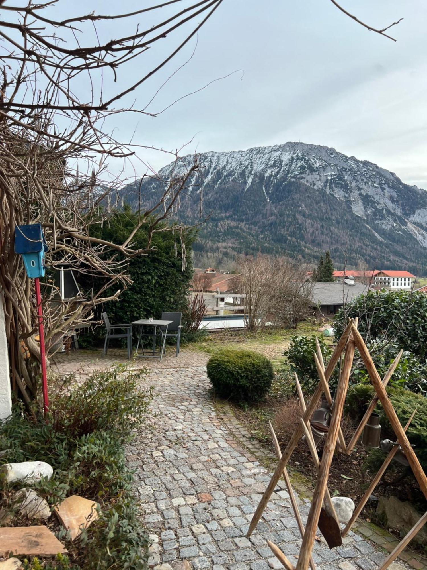 Bergsucht-Ruhpolding, Traumlage Am Sonnigen Suedhang, Kostenlose Parkplaetze, Schnelles Wlan, Ruhige Sackgasse, Netflix Inklusive Eksteriør bilde