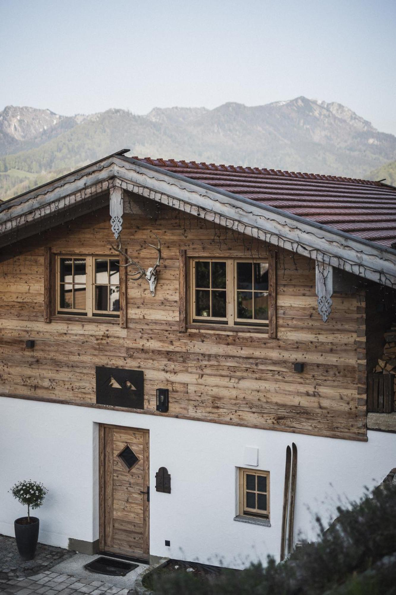 Bergsucht-Ruhpolding, Traumlage Am Sonnigen Suedhang, Kostenlose Parkplaetze, Schnelles Wlan, Ruhige Sackgasse, Netflix Inklusive Eksteriør bilde